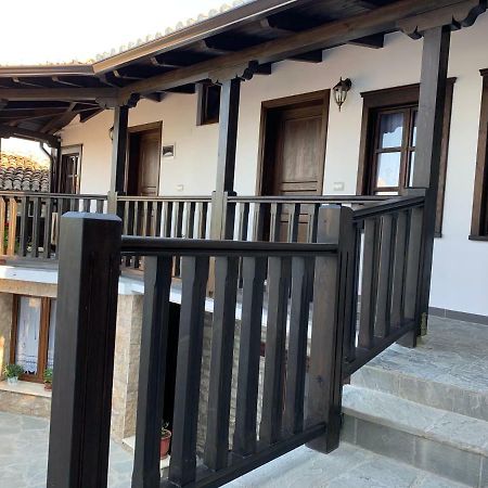 Guest House Genti Berat Exterior foto